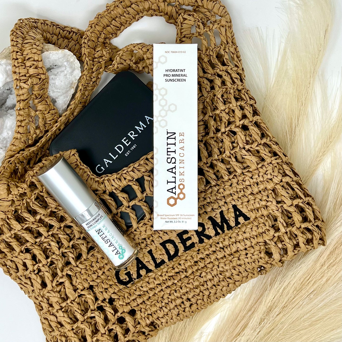 Alastin Hydratint Pro Mineral Sunscreen + FREE GIFT BUNDLE